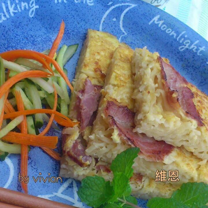 香煎蛋包麵
