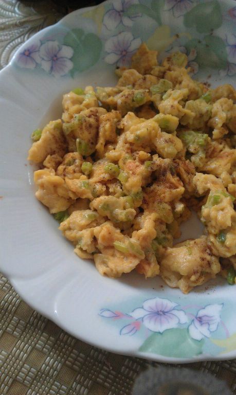 芹菜炒蛋|妮可小姐食驗室