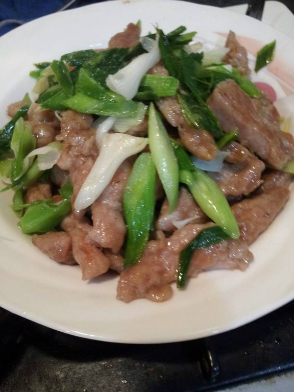 蒜苗豬柳