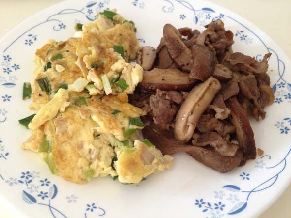 Brunch(豆漿蔥蛋&香菇炒羊肉)