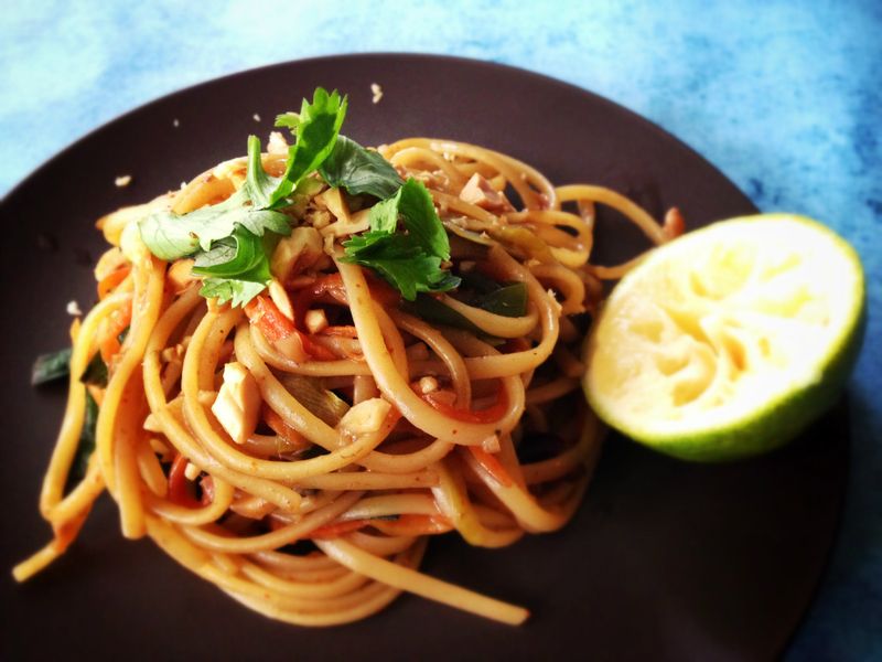 一鍋到底泰式酸辣義大利麵 One-pan Thai Style Pasta