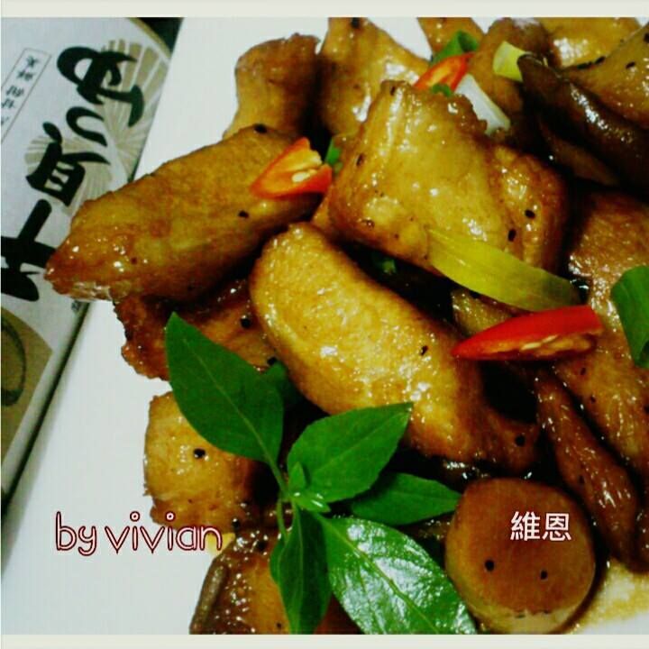 時間淬釀的甘露之味★醬燒~杏菇松板豬