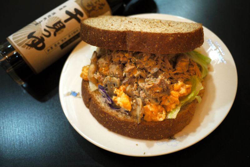 全麥蘑鮪歐姆蛋~時間淬釀的甘露之味