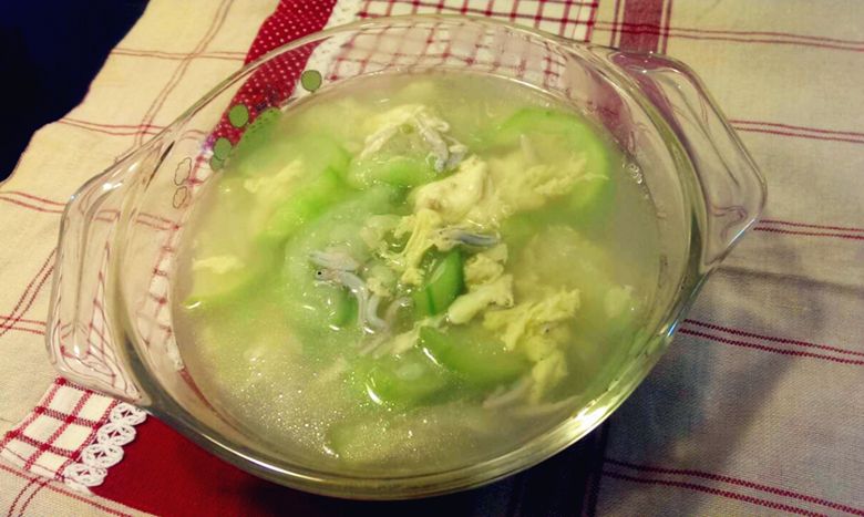 【絲瓜魩仔魚蛋花湯】