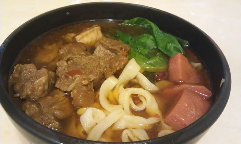 [吃麵] 香辣紅燒牛肉麵搭自製麵條
