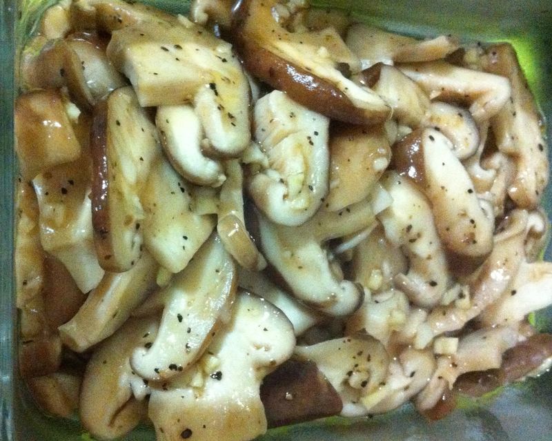 蒜香黑胡椒香菇