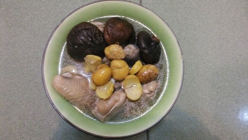秋栗香菇雞湯麵