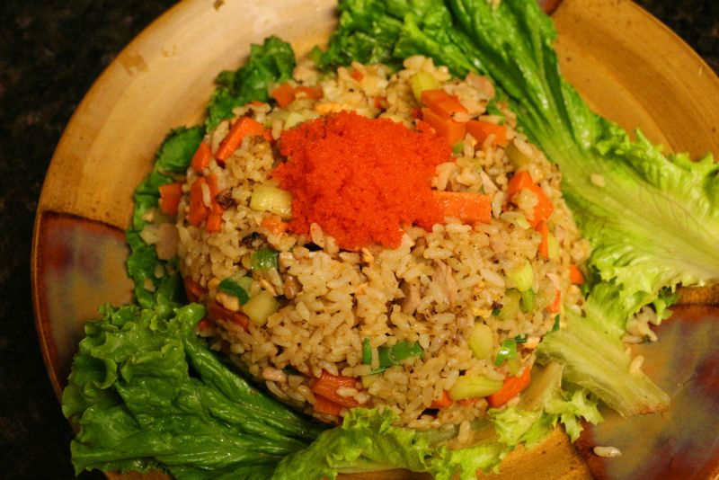 三鲜饭(吞拿鱼,三文鱼,蟹子)