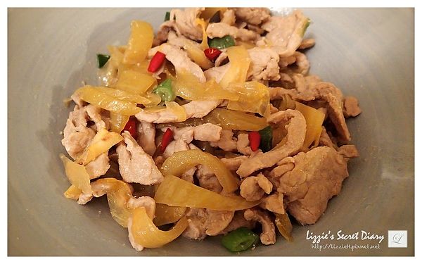 家常料理-酸菜炒肉絲
