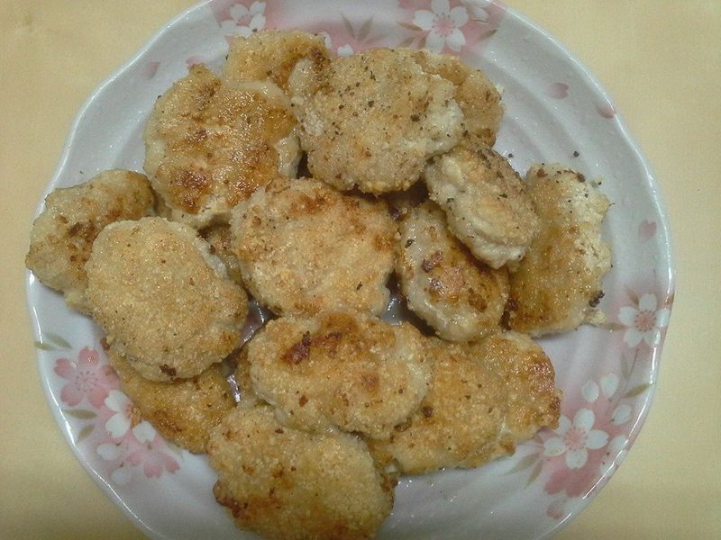 手做"100%純雞肉"麥克雞塊