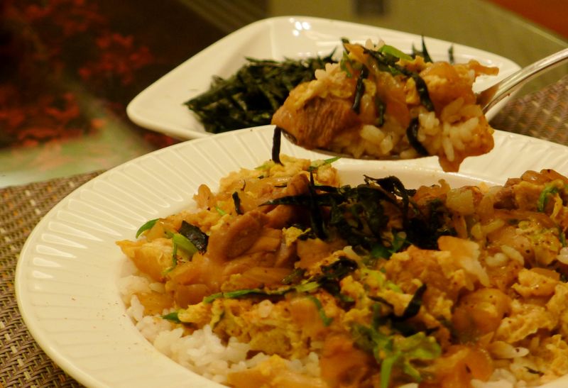 雞肉親子丼
