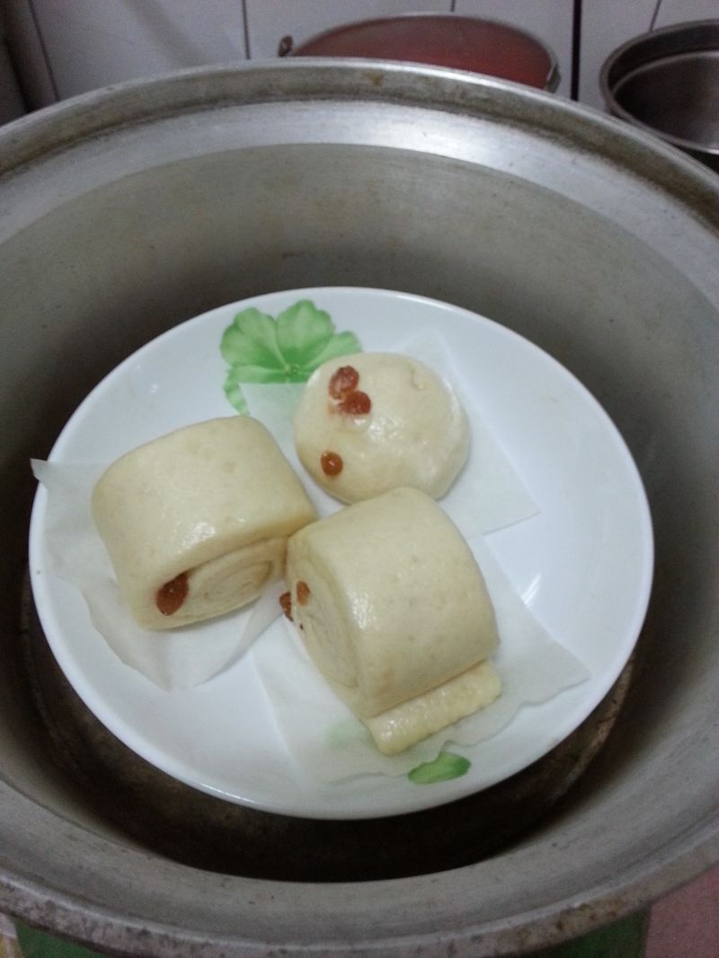 豆漿葡萄乾饅頭