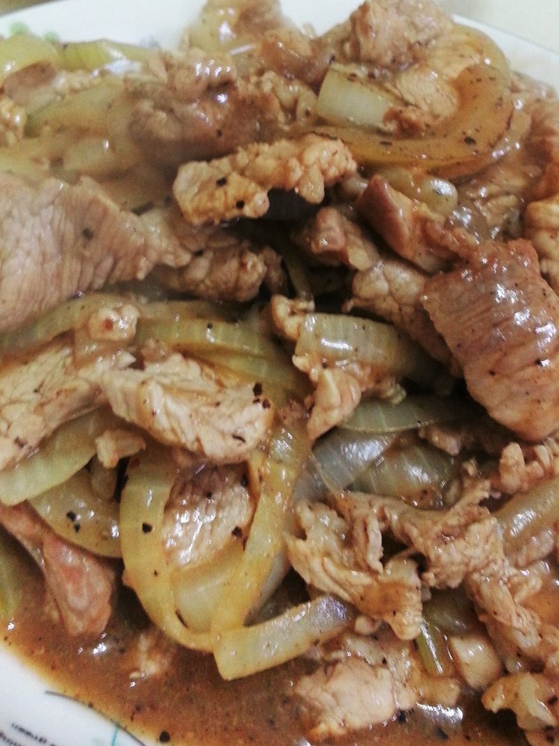 黑胡椒洋蔥豬肉