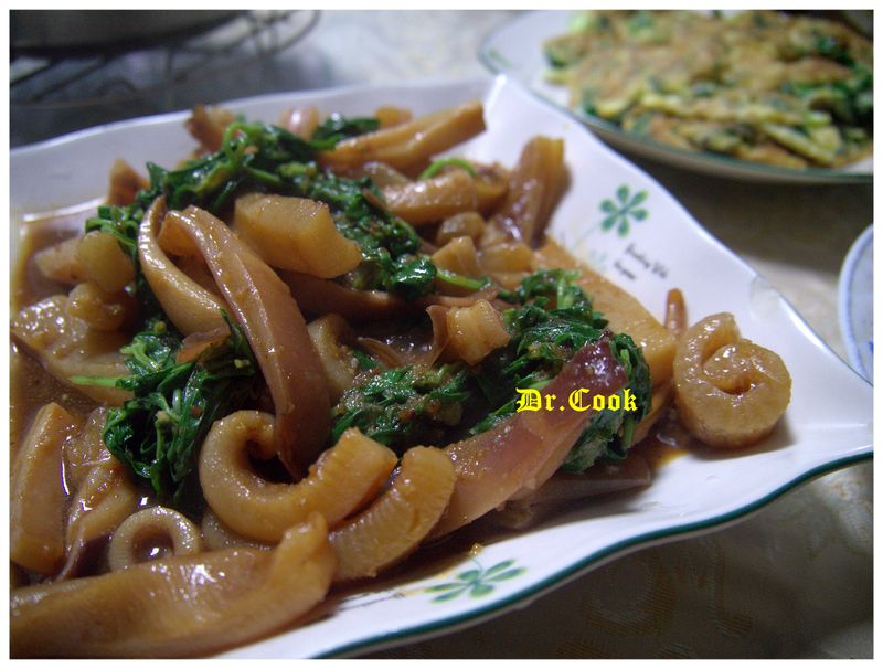 夜市小吃diy-沙茶魷魚燙