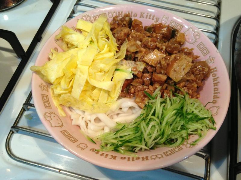 炸醬麵 ((輕鬆簡單))
