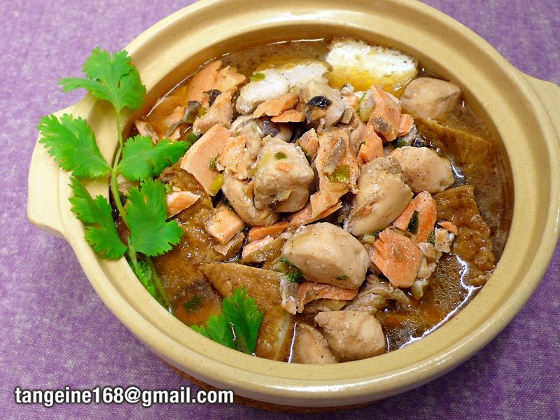 鹹鮭雞粒油豆腐煲 (EZ砂鍋菜5)