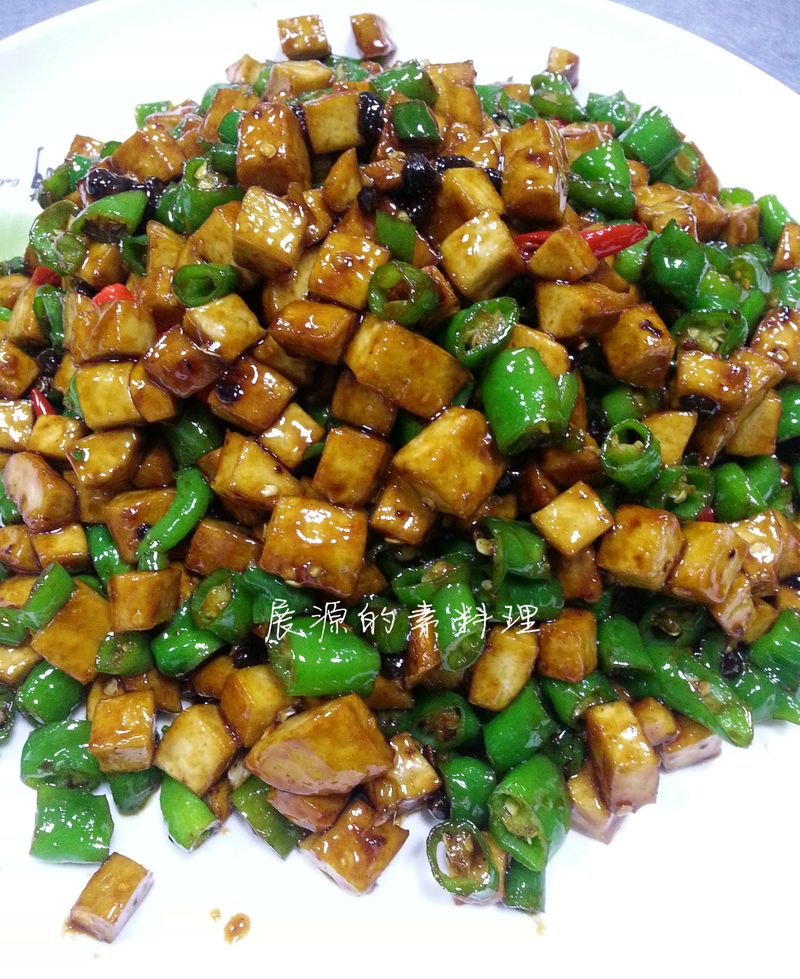 青龍炒豆干