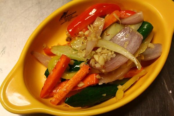 【大肚皮Jason主廚‧真男人廚房xFOODSAVER真空保鮮機】義式綜合蔬菜