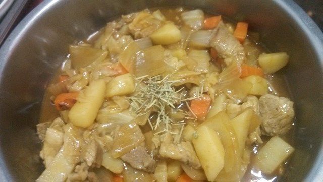 簡易咖哩雞(豬里肌肉)
