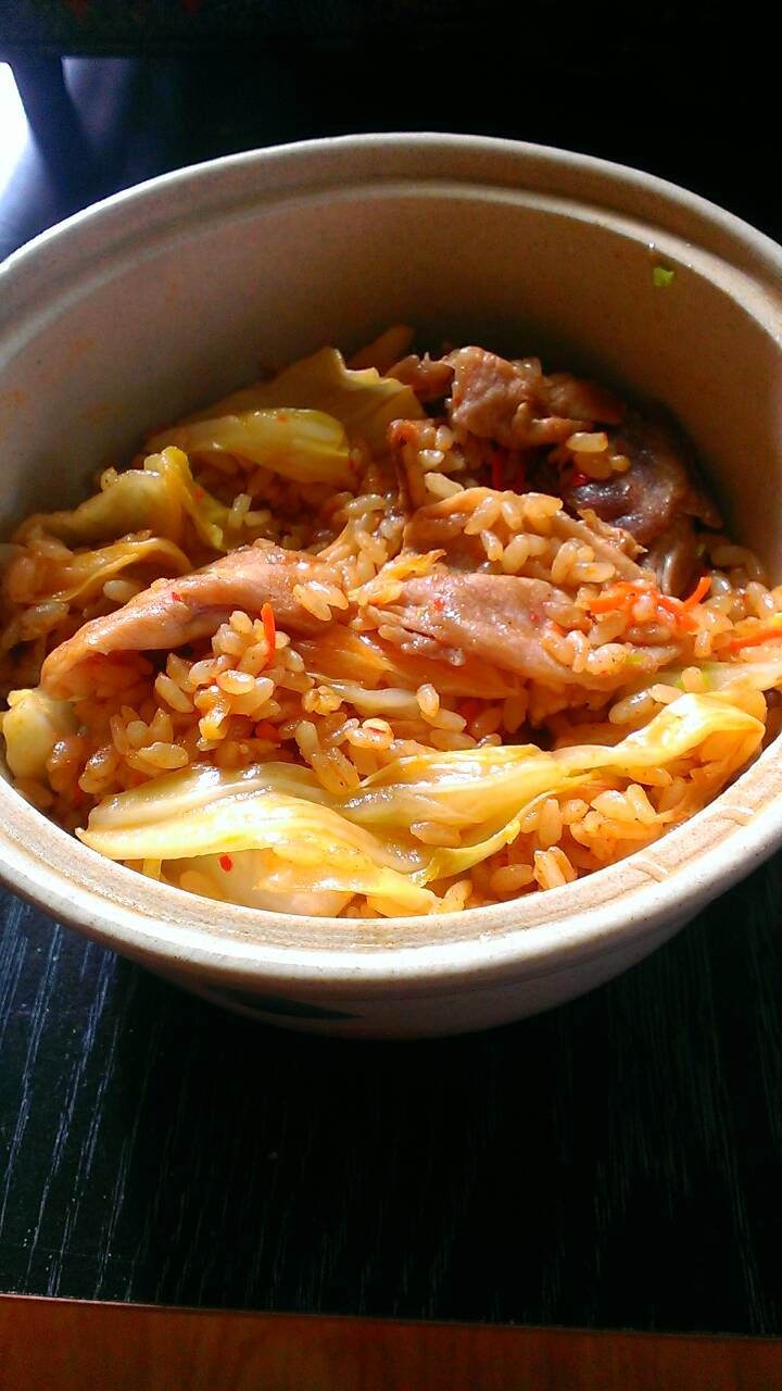 簡易的泡菜豬肉炒飯