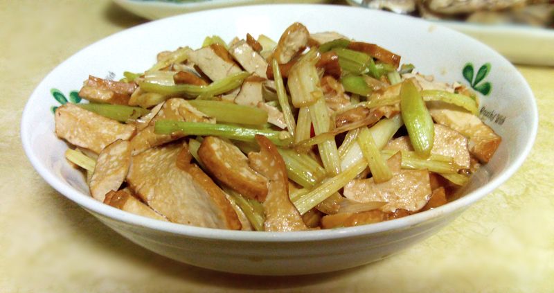 沙茶芹豆干
