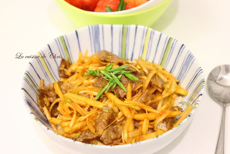 牛肉拌飯
