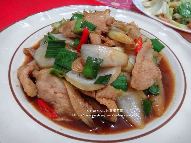 松阪炒蒜苗