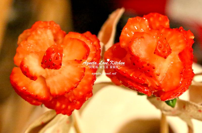 [阿妮塔♥sweet] 草莓玫瑰花。
