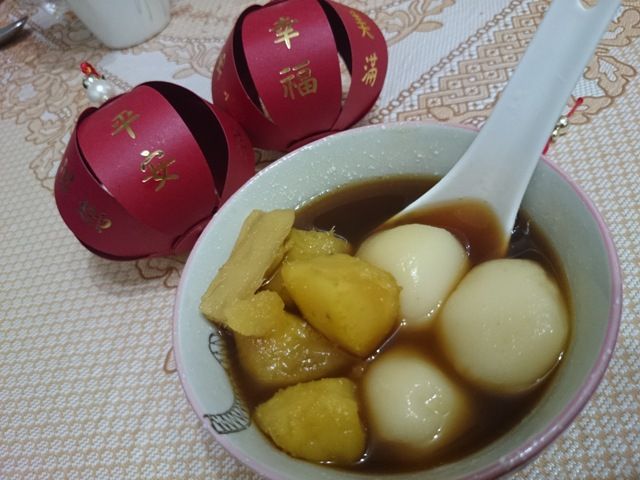 黑糖地瓜湯圓