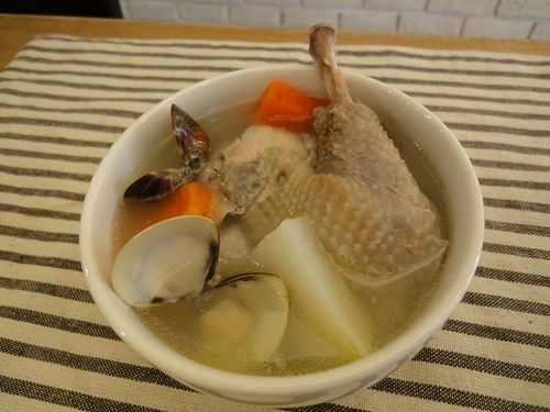 有心食譜:蛤蜊結頭菜雞湯