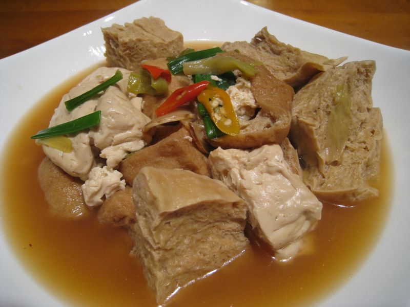 【粉豬兒】醬滷綜合豆腐