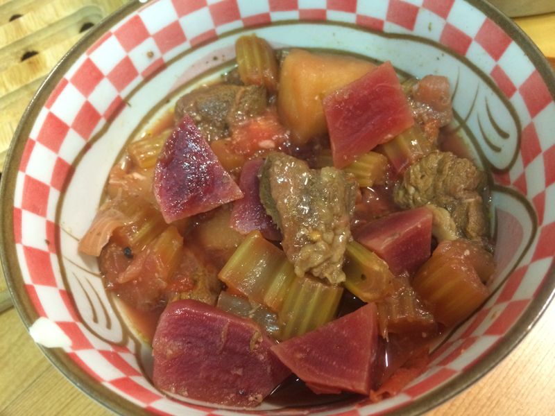 甜菜根牛肉果蔬湯