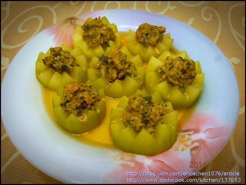 翠玉鑲肉丸~~山茼蒿肉丸