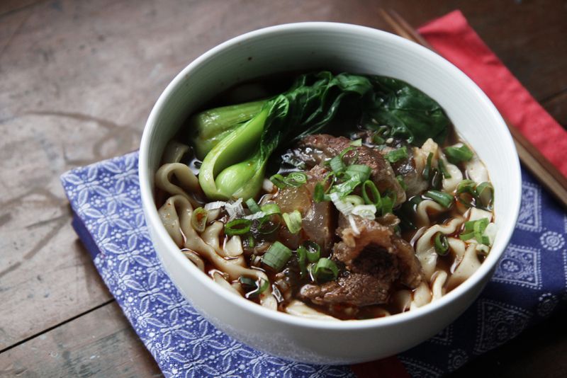 【伊莉莎白辣醬食譜】伊莉莎白牛肉麵
