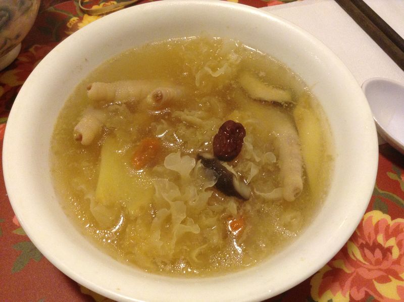 美容養生湯 -- 白木耳