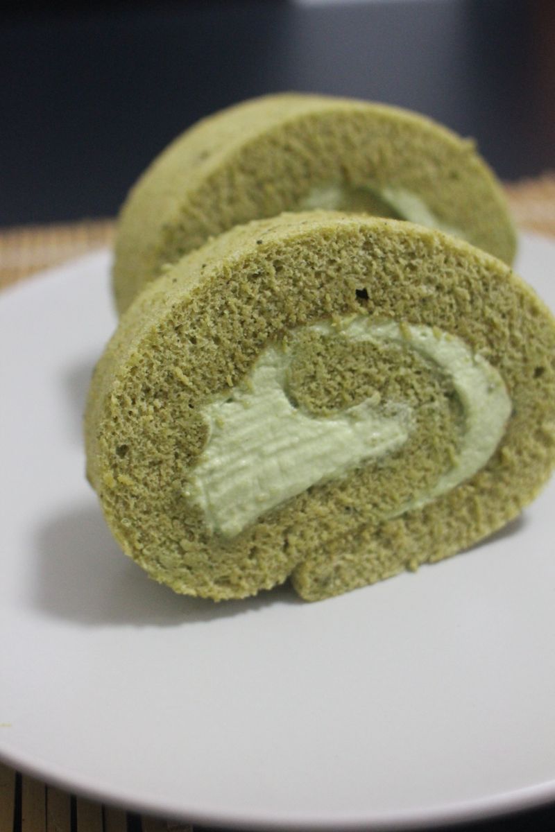 Green tea cake roll 綠茶卷