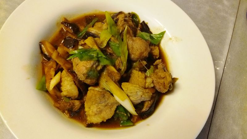 蔥燒香菇豬肉