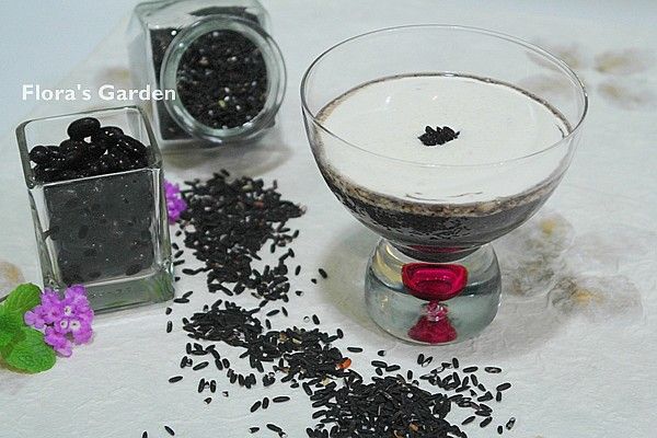 紫米黑豆奶蓋✿落建養髮料理