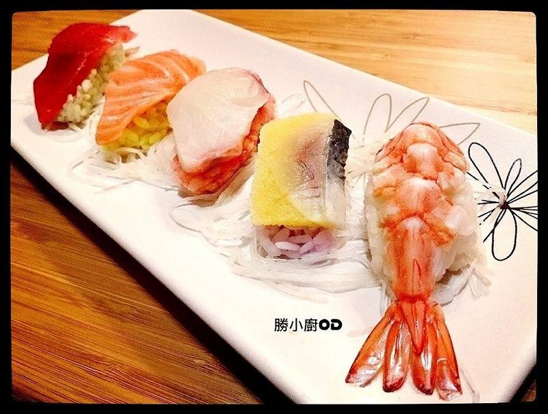 彩米握壽司