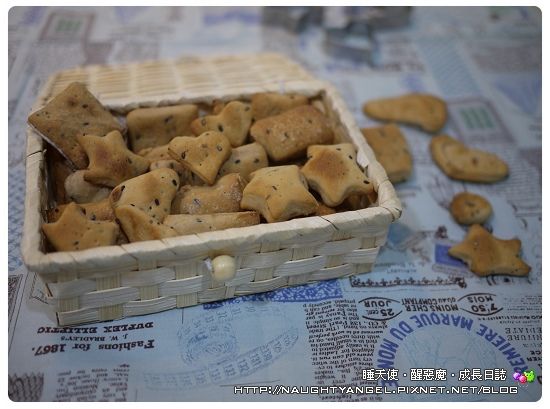 黑芝麻巧克力蘇打餅(Panasonic製麵包機)