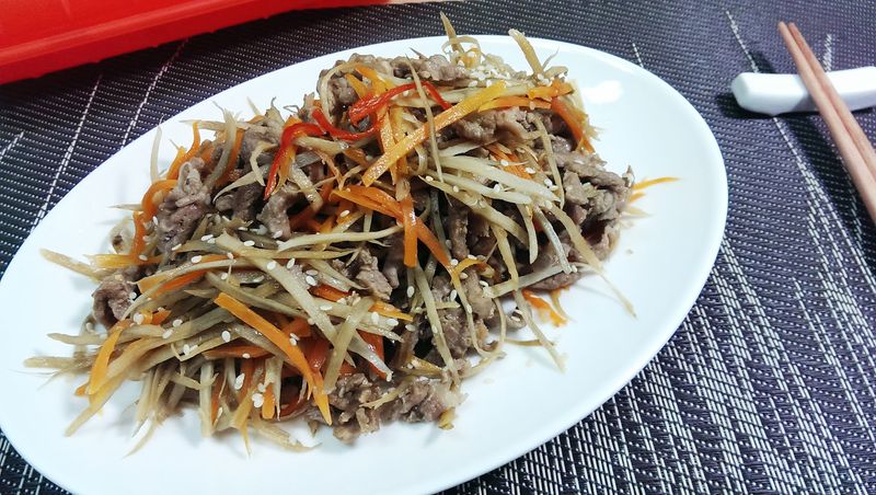 【LEKUE蒸煮盒系列】牛蒡豬肉絲