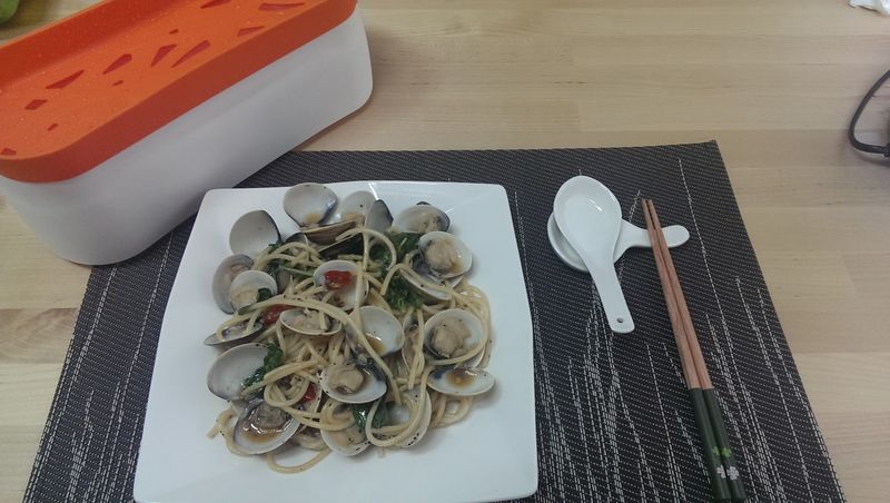 【LEKUE蒸煮盒系列】蛤蜊義大利麵