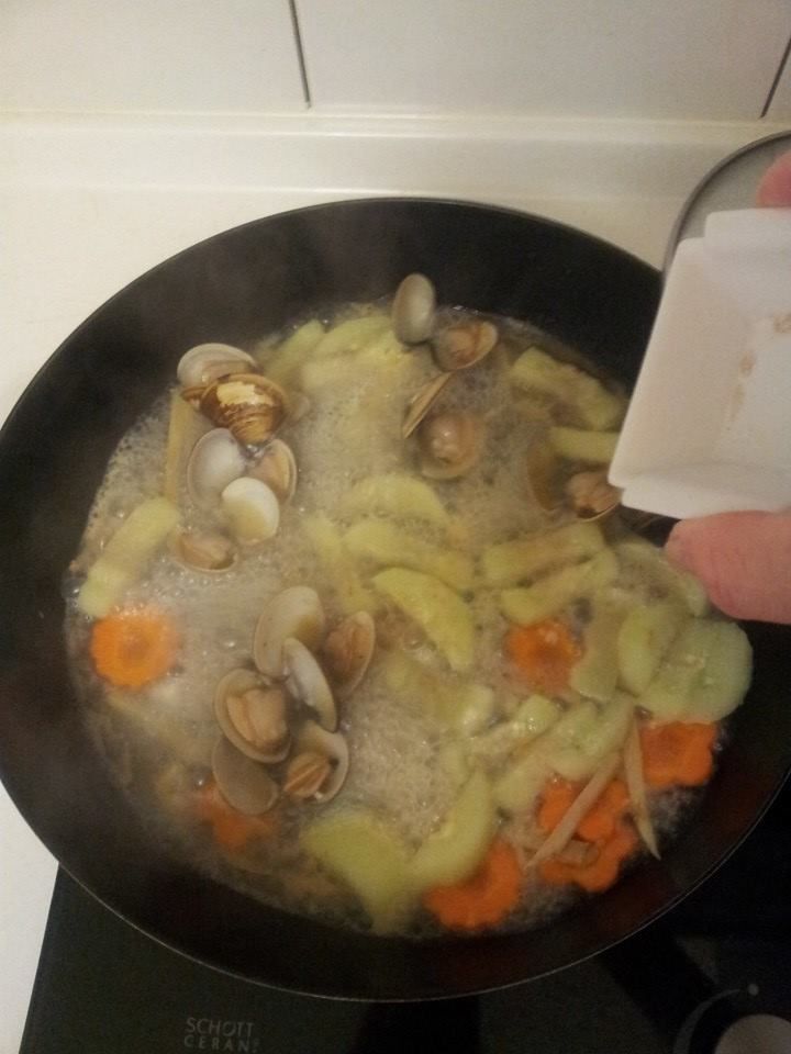 蛤蜊絲瓜