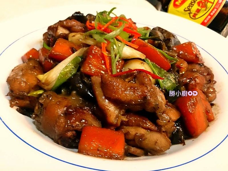 胡蘿蔔茄燒雞腿【美極鮮味露】