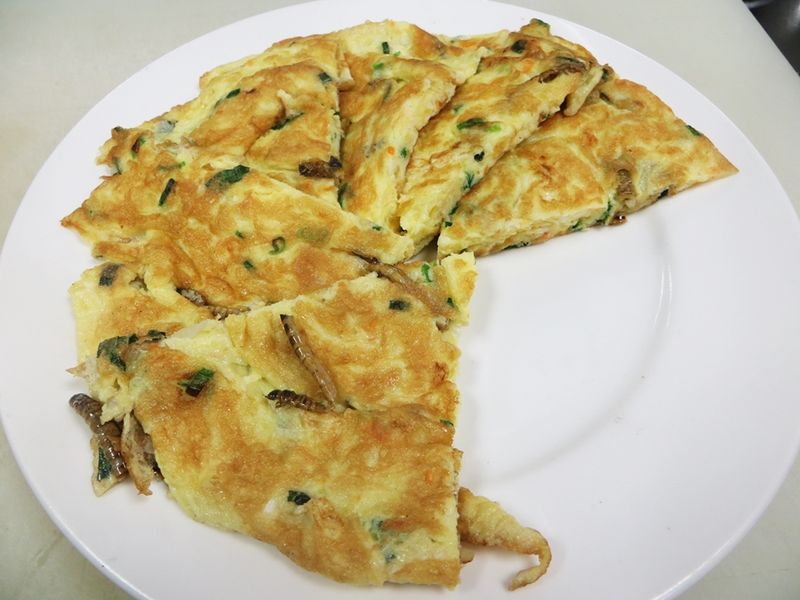 田園麥皮蟲煎蛋-好蟲上菜囉