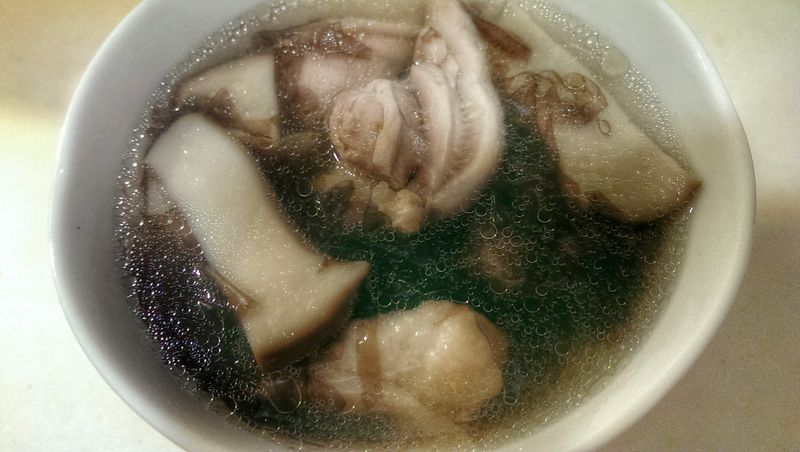 紫菜杏鮑菇雞湯
