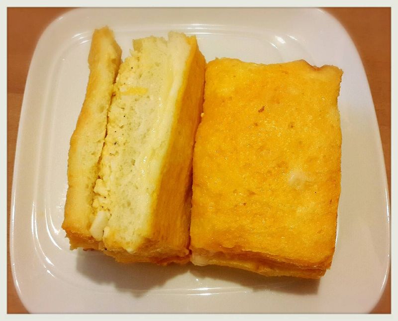 烤起士蛋沙拉土司