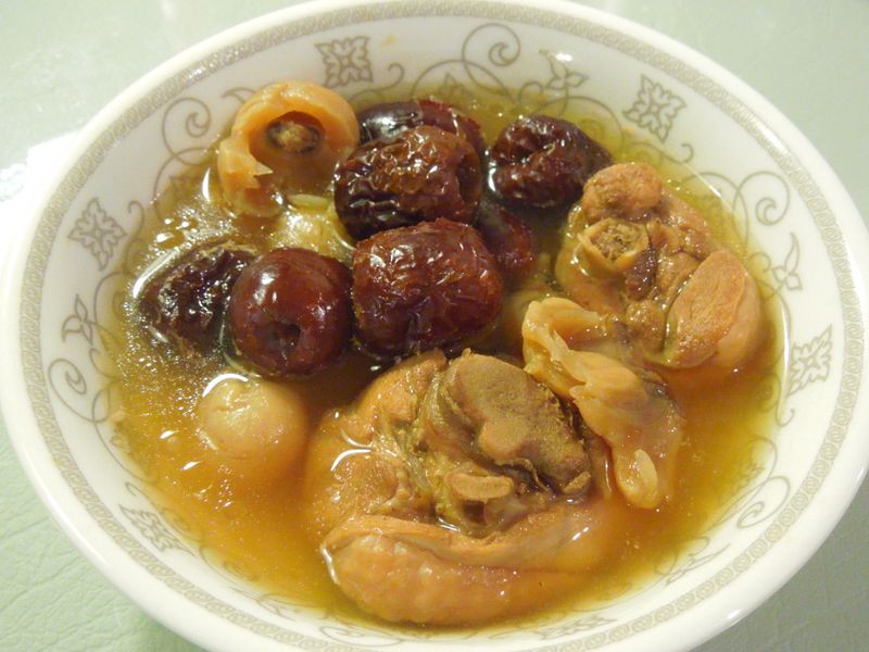 紅棗桂圓雞湯