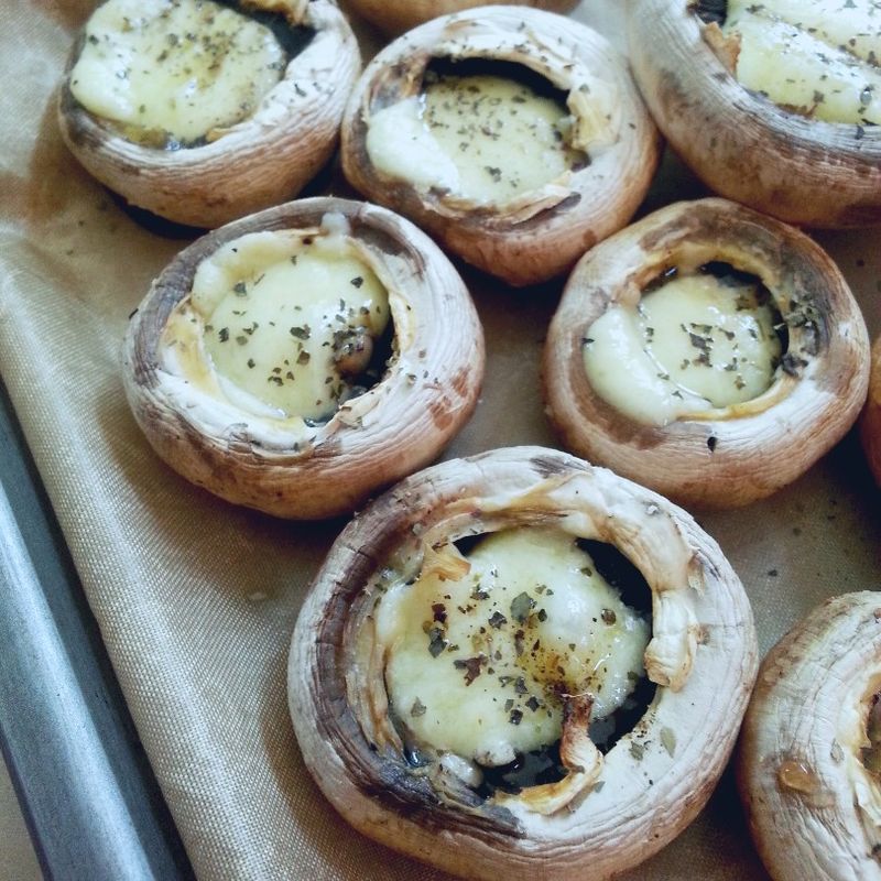 Cheesy Mushrooms 簡易起司小蘑菇