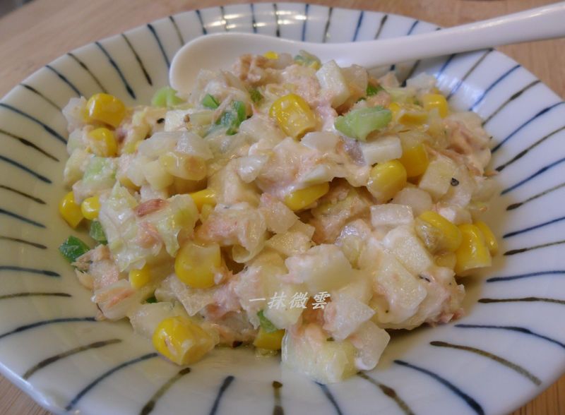 鮪魚蔬果沙拉